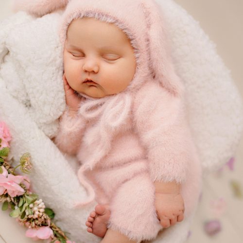 newborn photoshoot near me